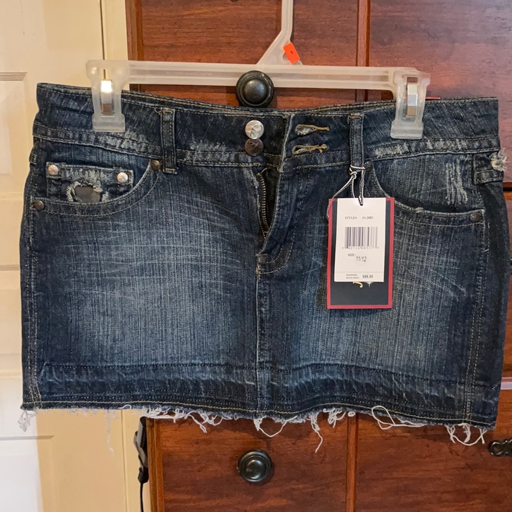 Denim skirt